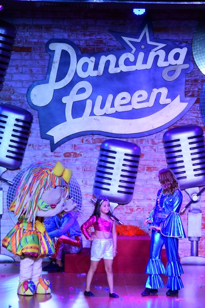 Dancing Queen un hommage a Abba by Kazadoo